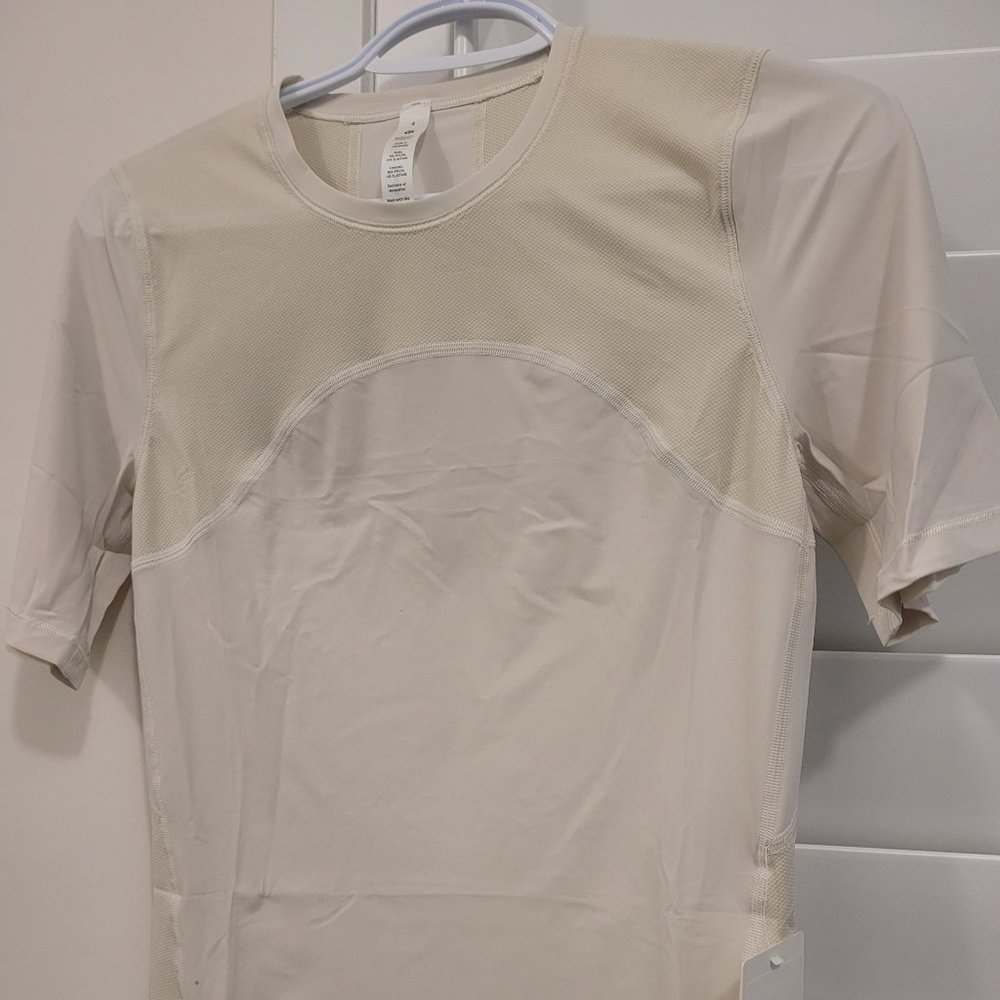 Brand New - Lululemon Lightweight Trail Running NWT